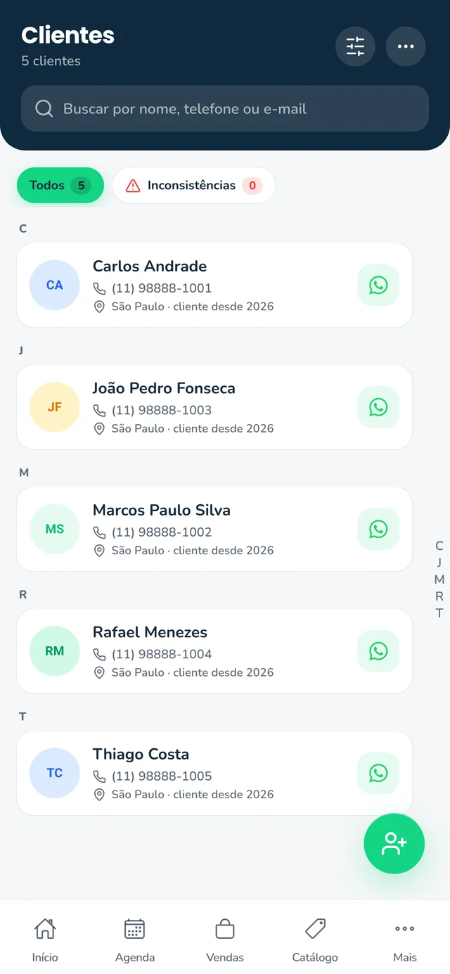 Tela real do cadastro de clientes Ligga com dados de demonstração